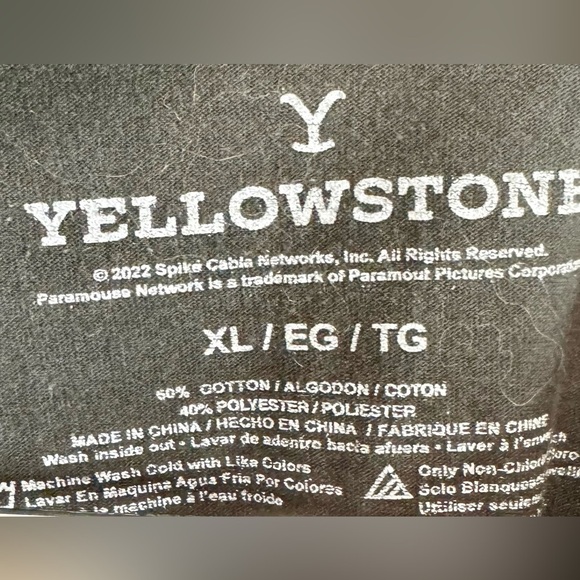 Yellowstone Dutton Ranch Tee Shirt ~ Size XL - Picture 2 of 2